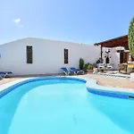 Villa Alex *