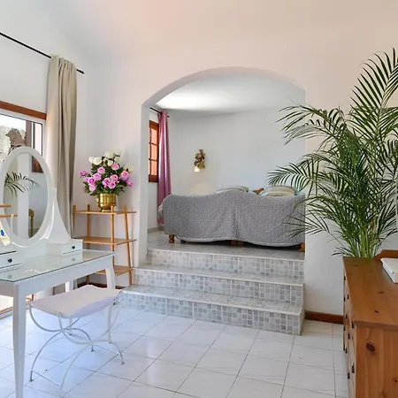 Villa Alex